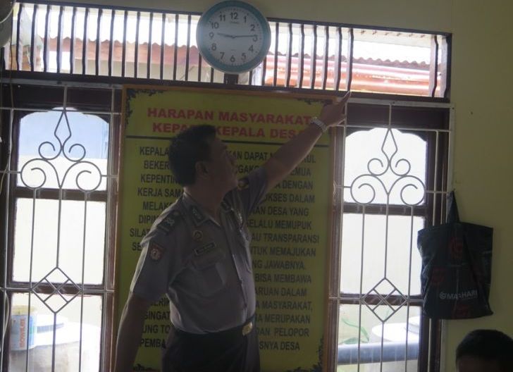 Kantor Desa Parit Baru Sungai Raya Kabupaten Kubu Raya Dibobol Maling Suarapemredkalbar Com