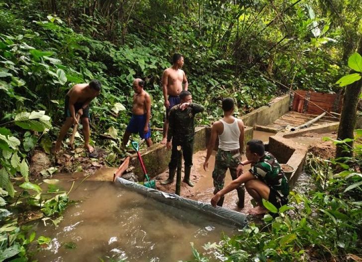 Photo of Bak Penampungan Air Satgas TMMD Reguler Ke-108 Dambaan Warga Desa Beringin Rayo