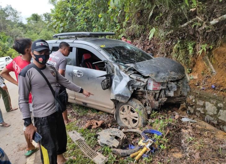 Photo of Kecelakaan Maut di Jalan Trans Kalimantan Tewaskan Seorang Pengendara Motor