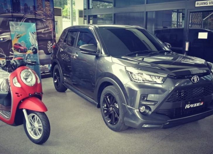 Photo of Toyota Raize Meluncur di Kalbar, Anzon Auto Plaza Pontianak Terima 20 Unit