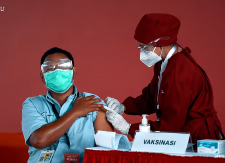Photo of Merek Vaksin Gotong-Royong Harus Beda dengan Vaksin Pemerintah