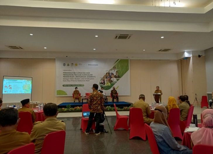 Photo of Kubu Raya Kepung Bakul Gelar Lokakarya, Literasi Gambut Jadi Materi Muatan Lokal