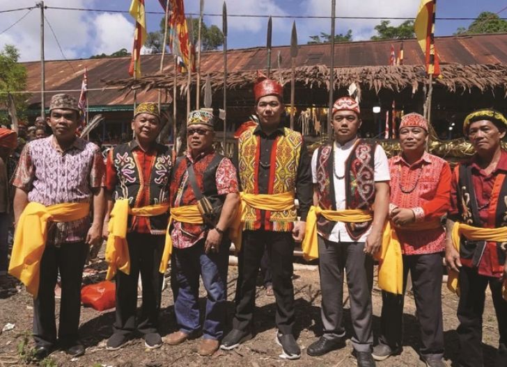 Photo of WNA Australia Saksikan Gawai Raa Lamba' Lalo, Pemkab Dukung Adat dan Budaya Kapuas Hulu