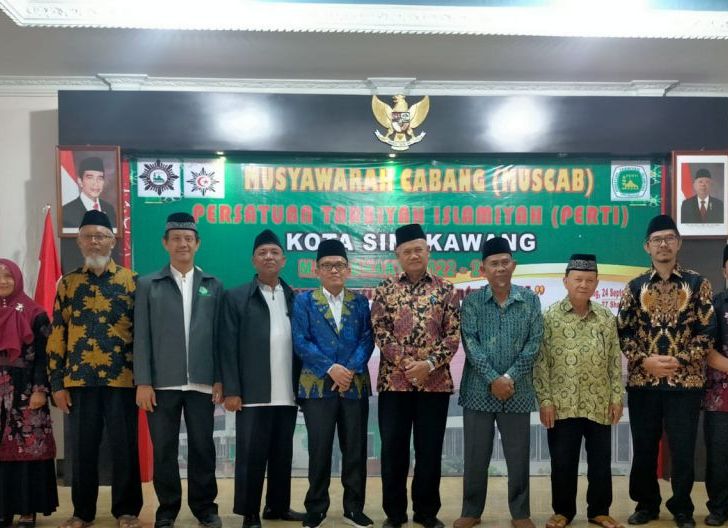 Photo of H Azhari Kembali Ketuai Perti Singkawang