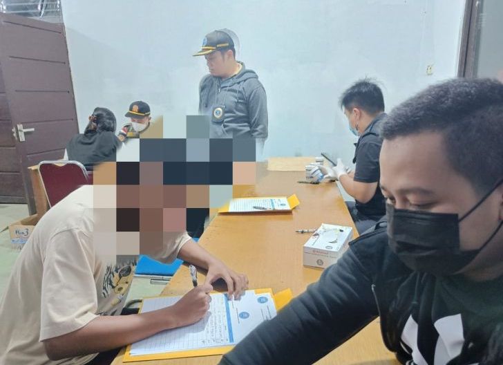 Photo of 11 Orang Terjaring Operasi Pekat di Sanggau