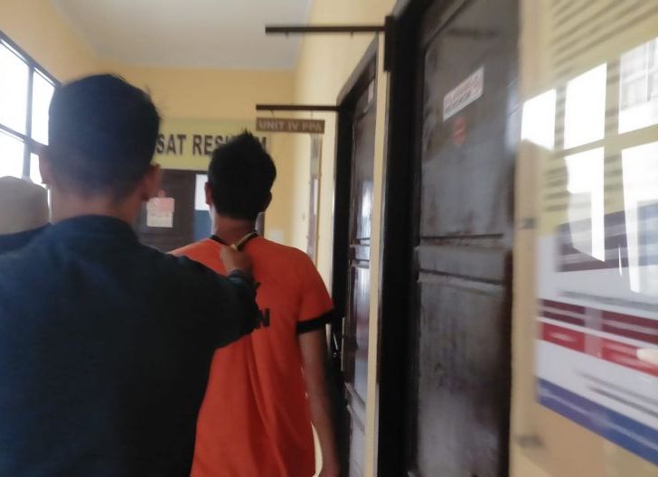 Photo of Polisi Tangkap Spesial Pencuri Handphone di Momen Keramaian