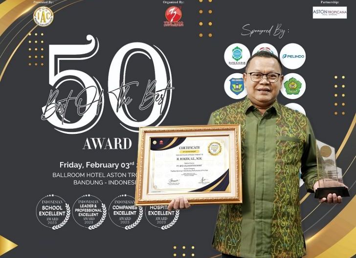Photo of Terima Kategori ‘The Best Banking In Satisfactory Performance Of The Year, Bank Kalbar Raih Penghargaan Indonesian Companies Excellent Award 2023