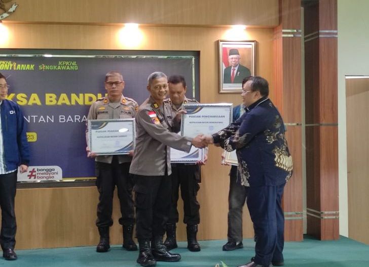 Photo of Polres Bengkayang Dapat Penghargaan Anugerah Reksa Bandha Kanwil DJKN Kalbar