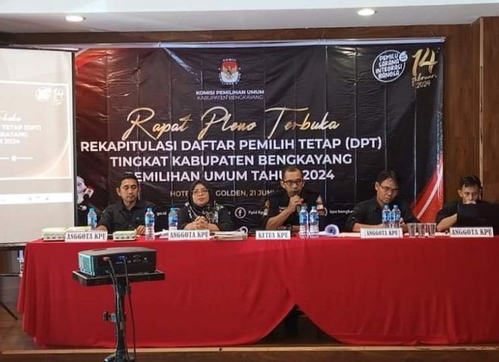 Photo of KPU Bengkayang Tetapkan 206.526 Daftar Pemilih Tetap Pemilu 2024
