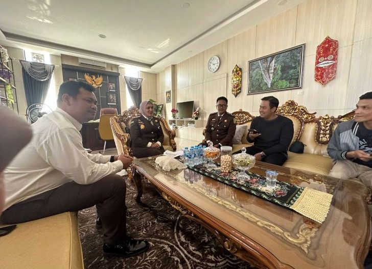 Photo of Peringati HBA ke-63 Tahun, Kajari Ketapang Sampaikan Capaian Kinerja