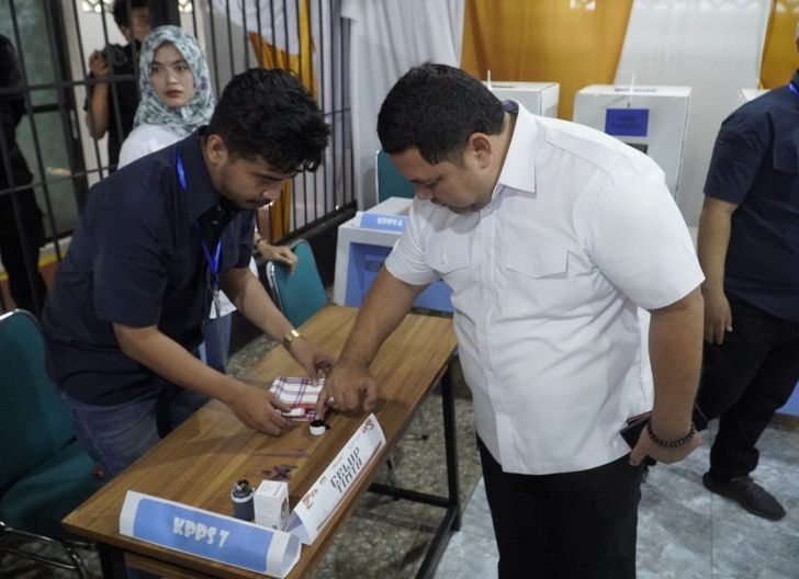 Photo of Kakanwil Kemenkumham Kalbar Kawal Pelaksanaan Pemilu di Lapas dan Rutan