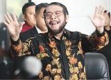 Photo of Anwar Usman Dikabarkan Masih Nikmati Fasilitas Ketua MK