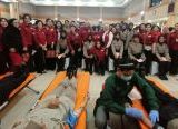 Photo of Adang Daradjatun Apresiasi Siswa Sepolwan Jakarta Ikut Donor Darah