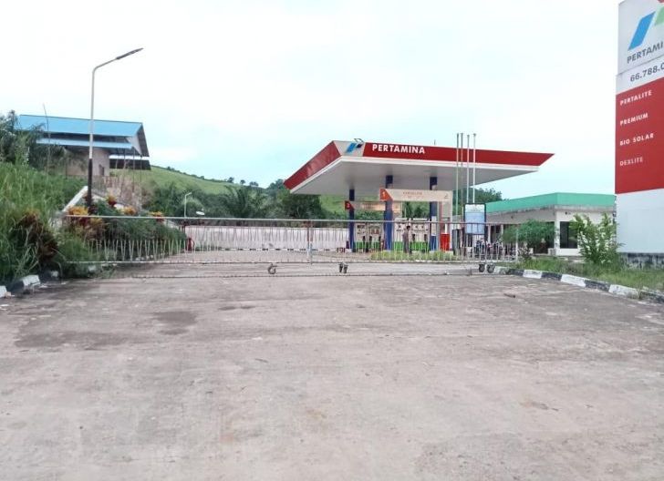 Photo of Kuota BBM Subsidi Dipotong, Lakukan Protes SPBU di Ketapang Tutup