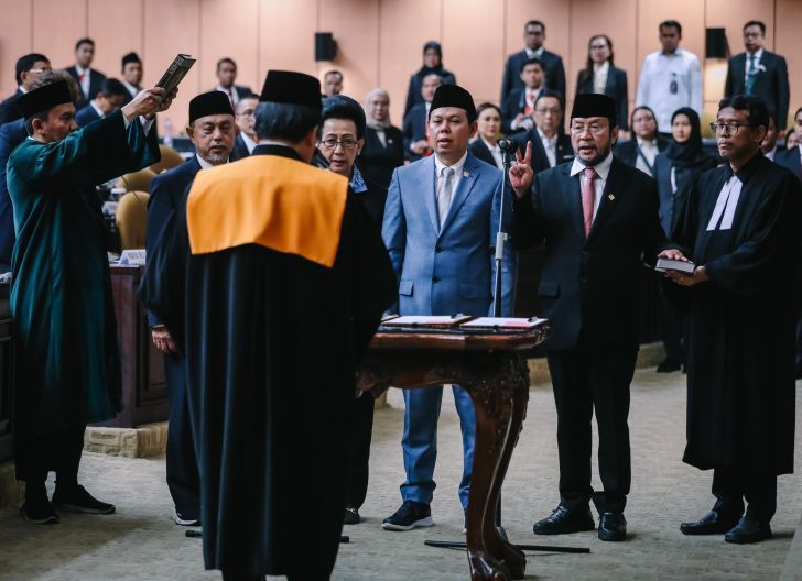 Photo of Sultan B Najamudin Terpilih Jadi Ketua DPD RI Didampingi GKR Hemas, Yorrys Raweyai, dan Tamsil Linrung