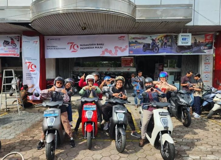 Photo of Berlangsung pada Mei-Agustus 2024 untuk Bersinergi Bagi Negeri Bersama Kalangan Jurnalis Pontianak, Astra Motor Kalbar Sukses Gelar Program ESG