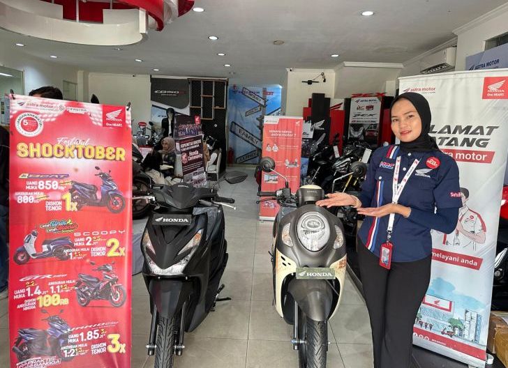Photo of Diskon Angsuran dan Potongan Tenor Semua Motor Honda Lewat Festival Promo Shocktober dari Astra Motor Kalbar   