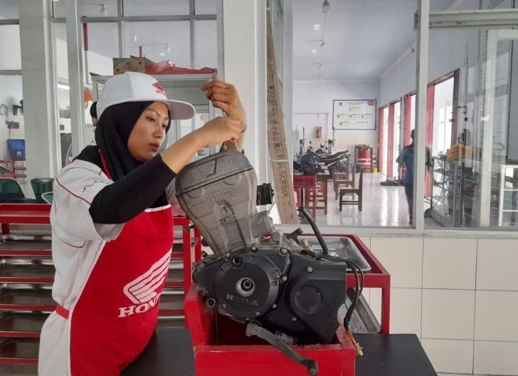 Photo of Selain Fasilitas TUK, AHM Telah Hadirkan 21 SMK Mitra Binaan dengan Fasilitas Teaching Factory (TEFA)