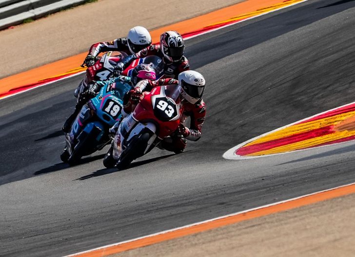 Photo of Pembalap Muda AHRT Tampil Impresif saat Membalap di Gelaran FIM JuniorGP 2024 pada MotorLand Aragon, Spanyol  