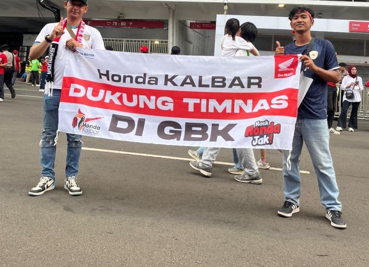 Photo of Tiga Konsumen Loyal Astra Motor Kalbar Nikmati Kemenangan Undian Beli Motor Nonton Timnas Indonesia vs Jepang di GBK Jakarta 