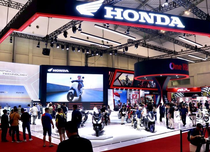 Photo of Desain dan Fitur Modern New Honda Scoopy, PT. AHM Hadirkan Generasi Terbaru Skutik Terlaris Fashionable dan Unik 