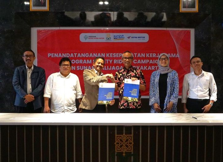 Photo of Civitas Akademika UIN Sunan Kalijaga Apresiasi Safety Riding Awareness dari Yayasan AHM