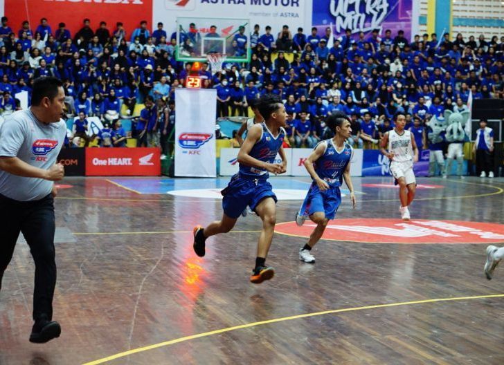 Photo of Resmi Digelar, Semarak Honda DBL West Kalimantan Series Berlangsung di GOR Perbasi Kota Pontianak