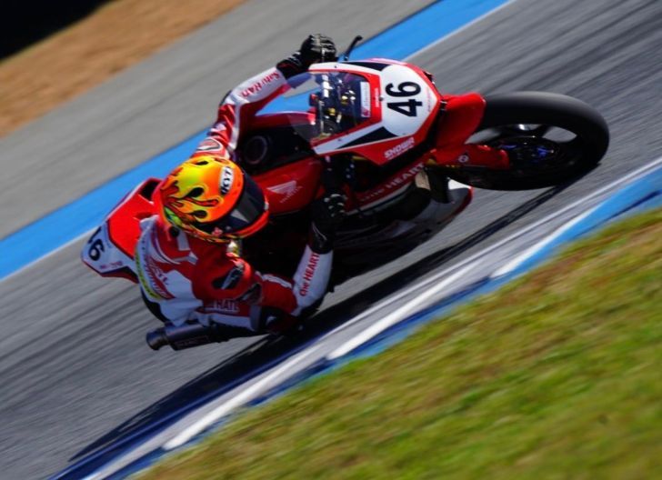 Photo of CBR250RR Tak Tertandingi, Pembalap Astra Honda Kembali Raih Juara Asia di ARRC 2024 