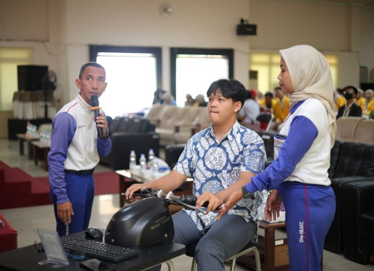 Photo of Safety Riding Short Movie Contest Bangkitkan Semangat Kalangan Muda untuk Peduli pada Keselamatan Berkendara di Jalan Raya