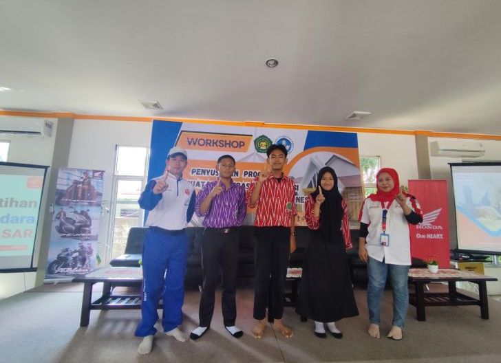 Photo of Gen Z SMKN 1 jadi Pelopor Cari aman bersama Asmo Kalbar untuk Keselamatan Berkendara