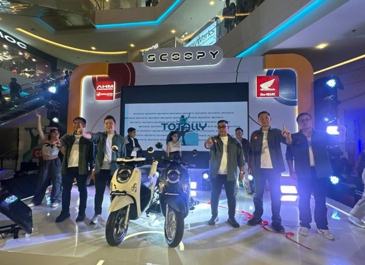 Photo of Karya Kebanggaan Anak Bangsa, New Honda Scoopy jadi Pusat Perhatian Konsumen saat Launching di GAIA Bumi Taya Mall 