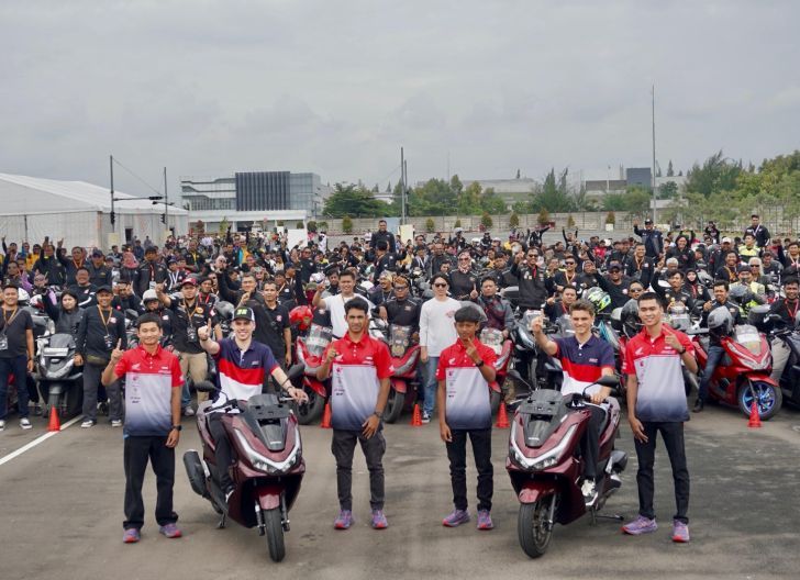 Photo of Bersama Pembalap MotoGP, 500 Bikers Pemilik Honda PCX Dapat Berkah di Awal Tahun 2025