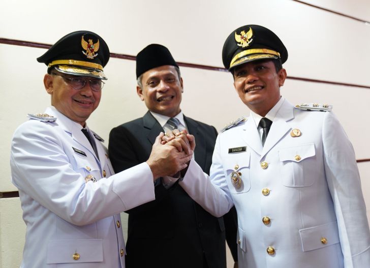 Photo of Edi-Bahasan Siap Jalankan Visi Misi Keberlanjutan, Wali Kota dan Wakil Wali Kota Pontianak 2025-2030 Resmi Dilantik Presiden