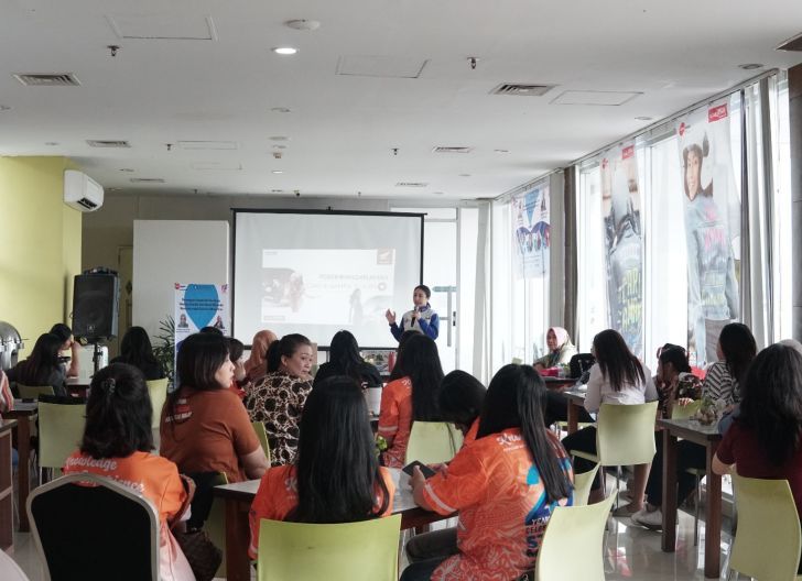 Photo of Angkat Tema Persimpangan Aman, Cantik sampai Tujuan, AHM Ajak Perempuan Masa Kini Tetap Jaga Keselamatan Berkendara dengan Gaya