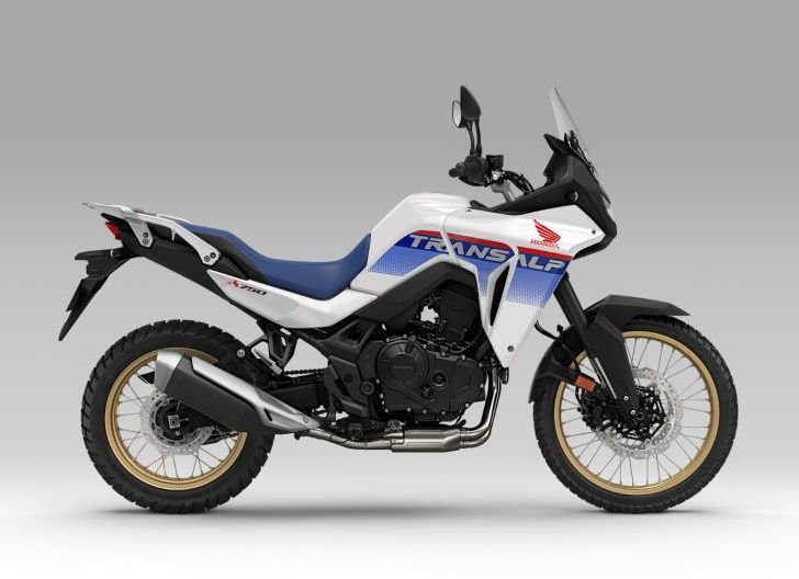 Photo of Muncul dengan Tampilan dan Fitur Terbaru, PT. AHM Perkuat Lini Big Bike Adventure Touring dengan Penyegaran New XL750 Transalp 
