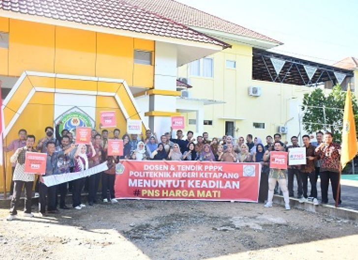 Photo of Dosen dan Tendik PPPK Politap Gelar Aksi Damai Tuntut Kepastian Status PPPK menjadi PNS