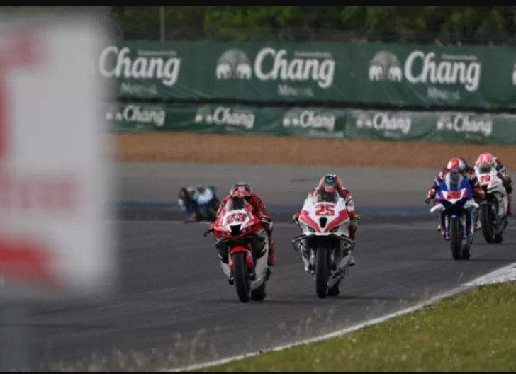 Photo of Lajunya CBR250RR Bawa Pembalap Astra Honda Borong 5 Podium di ARRC Buriram