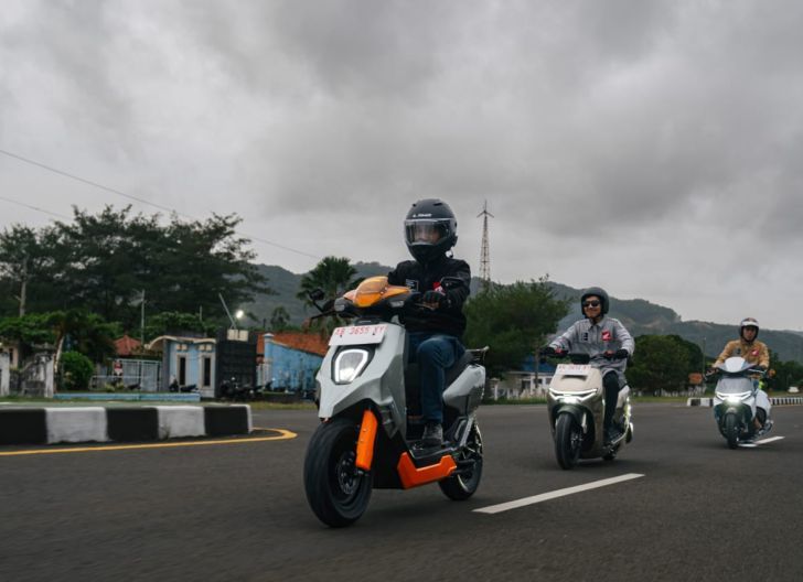 Photo of Masuk Ajang Prestisius Honda Dream Ride Project 2024, Tiga Juara HMC 2025 Gunakan Motor Listrik Honda: Honda CUV e: dan Honda ICON e: Aman dan Nyaman Dikendarai