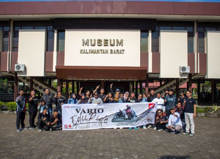 Photo of Vario Edu Ride, Astra Motor Kalbar Gandeng Komunitas Berbagi Sembako ke Panti Asuhan Tunas Melati