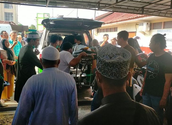 Photo of Warga Singkawang Temukan Jenazah Balita di Masjid Roban Dini Hari