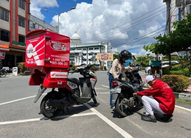 Photo of Solusi Kendala Kendaraan Konsumen di Jalan Raya, Honda Care Astra Motor Kalbar Selalu Siap Sedia 