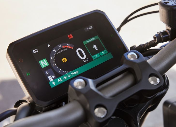 Photo of Dengan Fitur Baru, Penyematan 5” TFT Panel Meter Honda RoadSync Membuat New Honda CB650R Konektivitas Smartphone