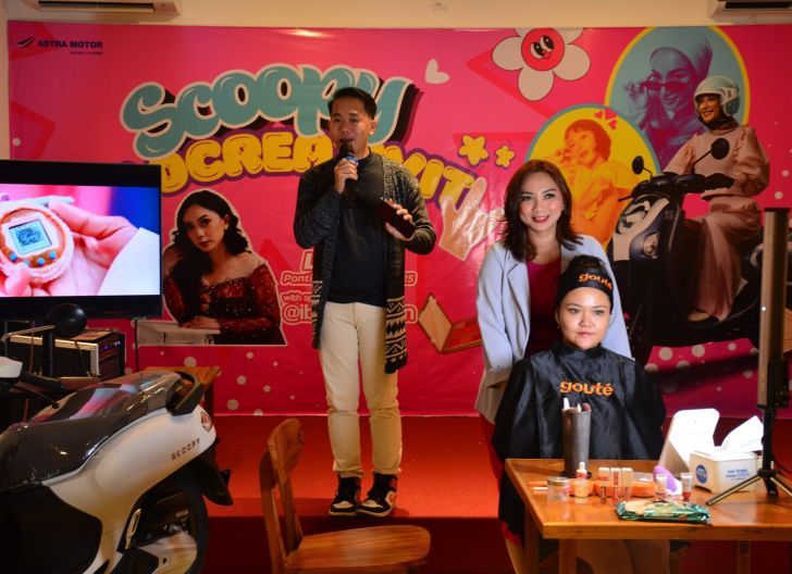 Photo of Febri Adrian: Beauty Class for Scoopy Ladies, Scoopy Velocreativity Belajar Keselamatan Berkendara dengan Asyik