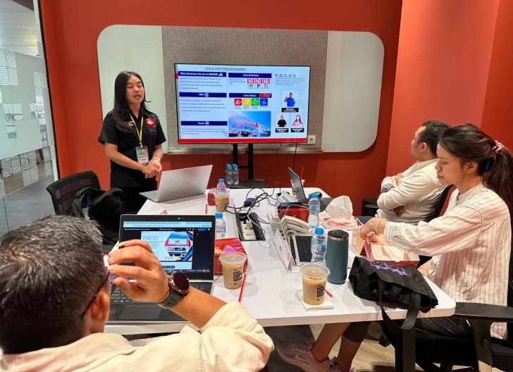 Photo of Perkuat Peran Front Line People, Astra Motor Kalbar Sukses Gelar Kontes Layanan Honda Regional