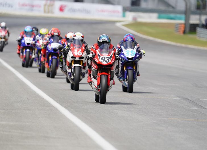 Photo of Pembalap Binaan PT. AHM Dominasi Kejuaraan Balap Dunia, Performa CBR Series Tidak Tertandingi di Arena ARRC 