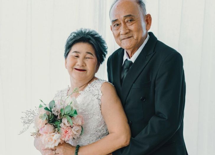 Photo of Ketiga Kalinya, Ivan Nikahkan Pasangan Lansia