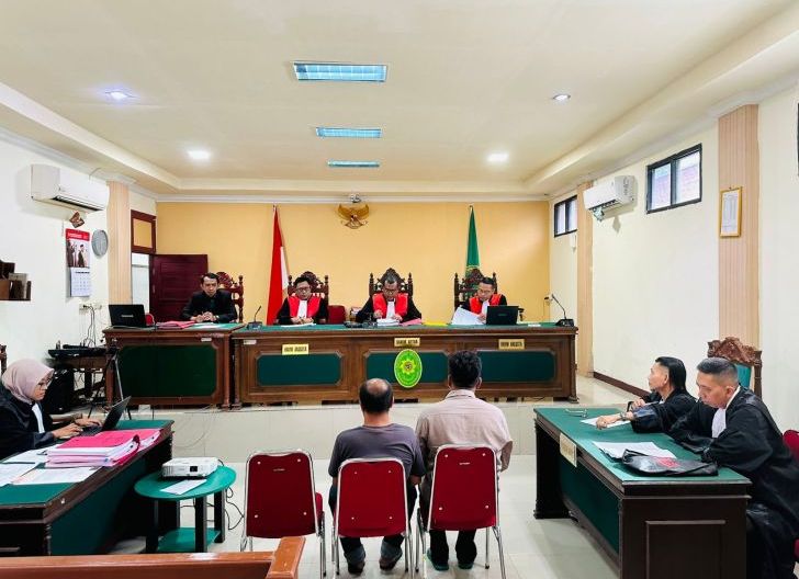 Photo of Dua Bandar Narkoba 8,3 Kg Sabu Dihukum Mati oleh PN Mempawah