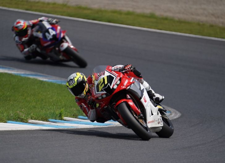 Photo of Tampil di Asia Road Racing Championship (ARRC) dan Redbull MotoGP Rookies Cup (RBRC), Pembalap Binaan PT AHM Konsisten Raih Podium