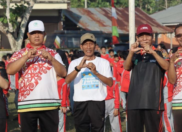 Photo of Bengkayang Gelar Pertemuan Pagi Ceria Serentak Peringati Hari Anak Nasional 2025