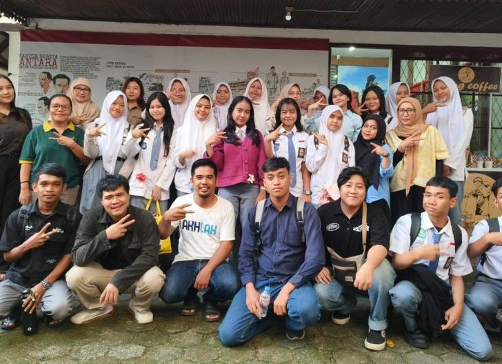 Photo of Peran Sosial dan Pendidikan dari Astra Motor Kalbar saat Dukung Pelatihan Perum LKBN ANTARA Biro Kalbar 